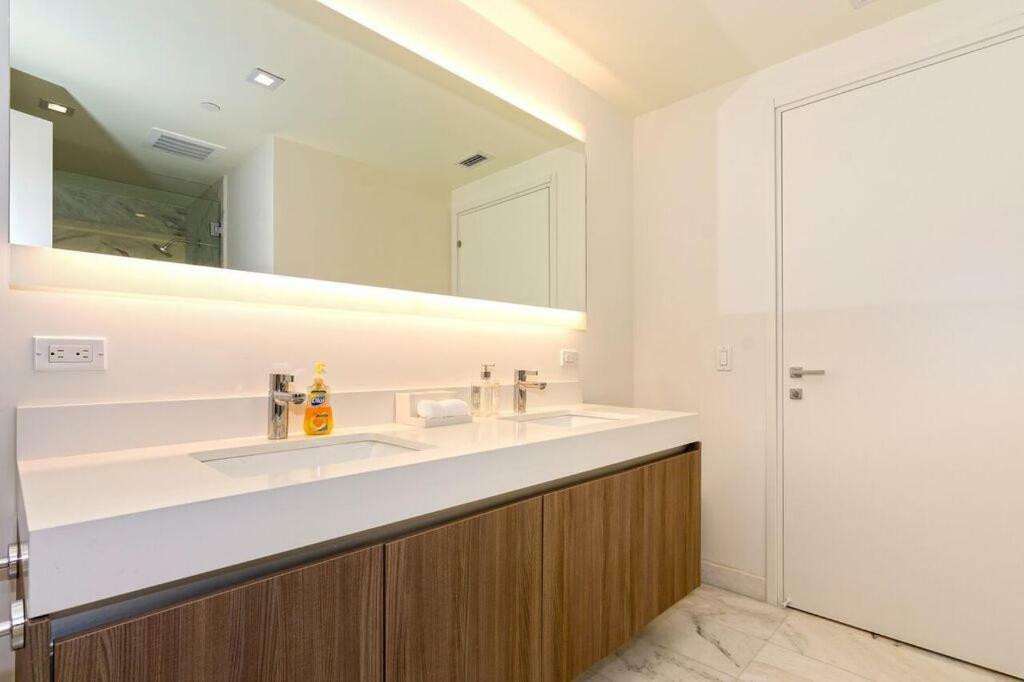 Departamento En Tiffany House Fort Lauderdale Beach Miami エクステリア 写真